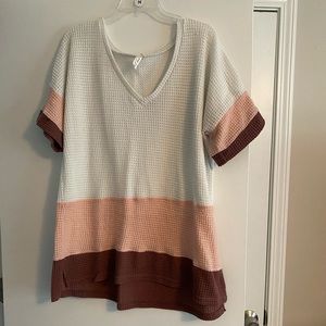 Plus size honeycomb fabric shirt